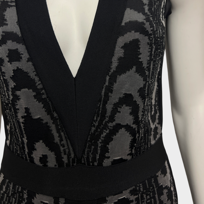 Balmain Women's Ribbed Black and Gray Sleeveless Dress