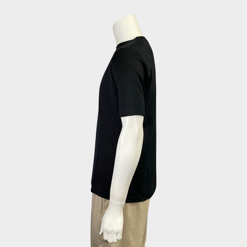 Hermes men's black cotton t-shirt with logo crest