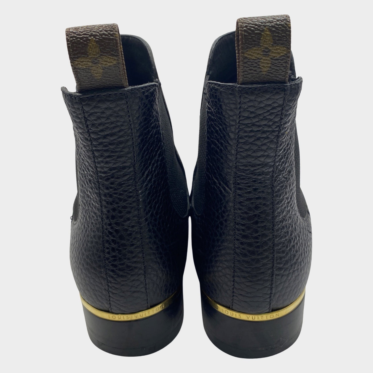 Louis Vuitton Leather Chelsea Boots - Black Boots, Shoes - LOU809511