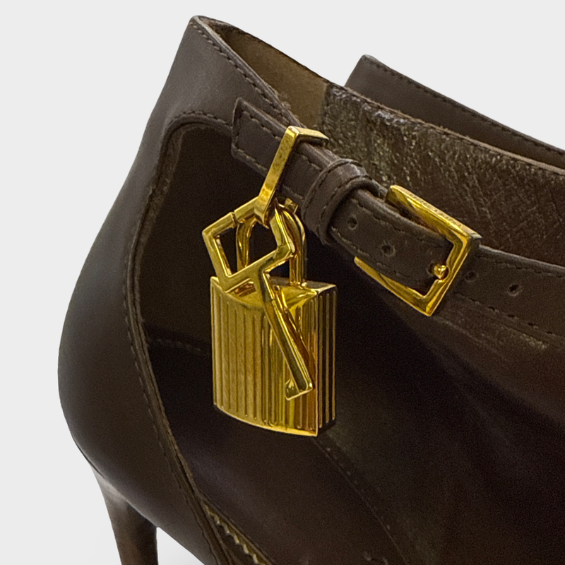 Tom Ford Women's Dark brown High-heeled Padlock leather shoes