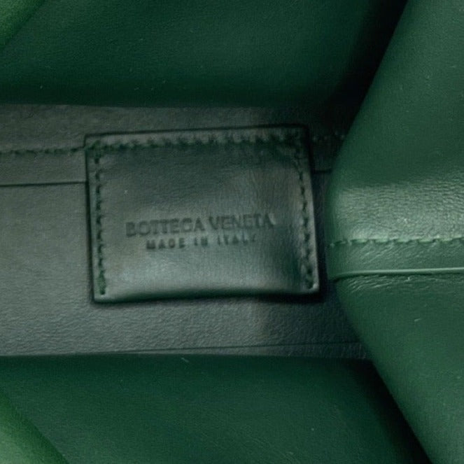 Bottega Veneta women's green triangle point leather clutch