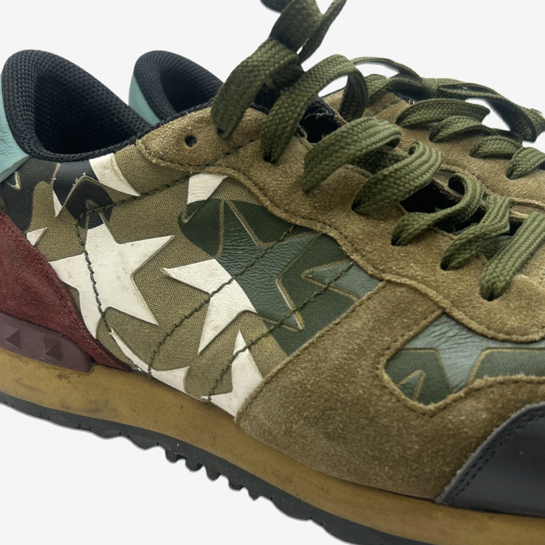 Valentino Garavani men s khaki camouflage suede Rockrunner sneakers Loop Generation
