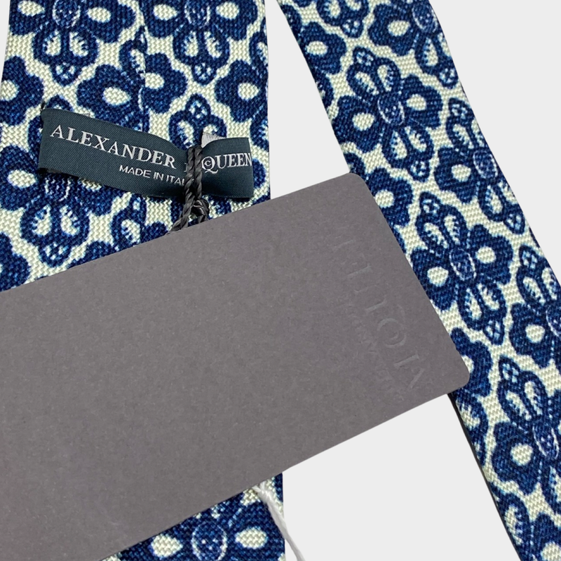 Alexander McQueen blue and white lace print tie