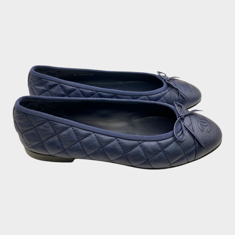 Chanel navy aged calfskin ballet flats
