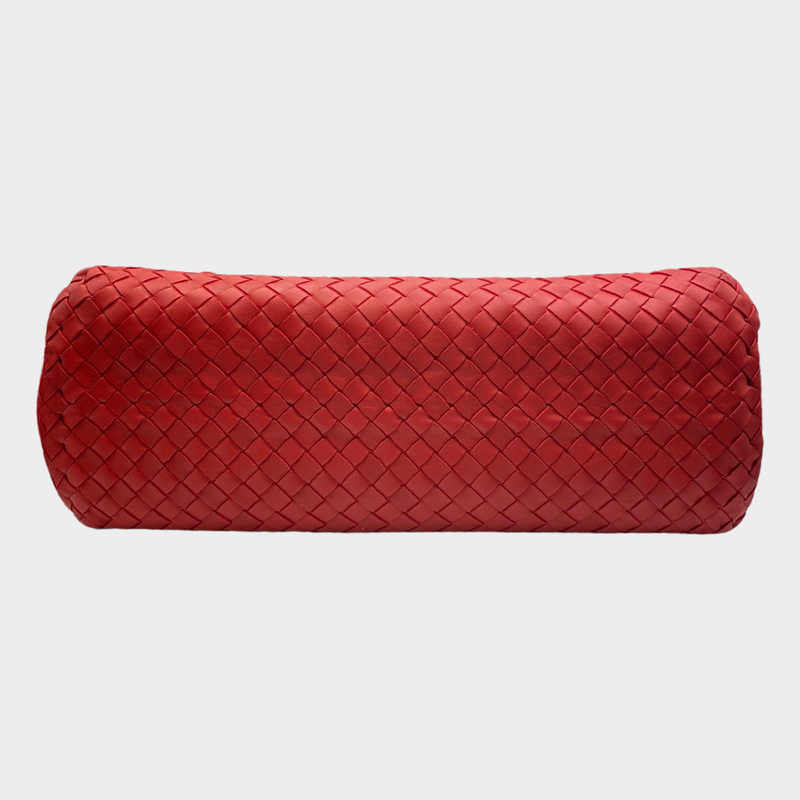 Bottega Veneta women's red medium intrecciato double-chain tote bag