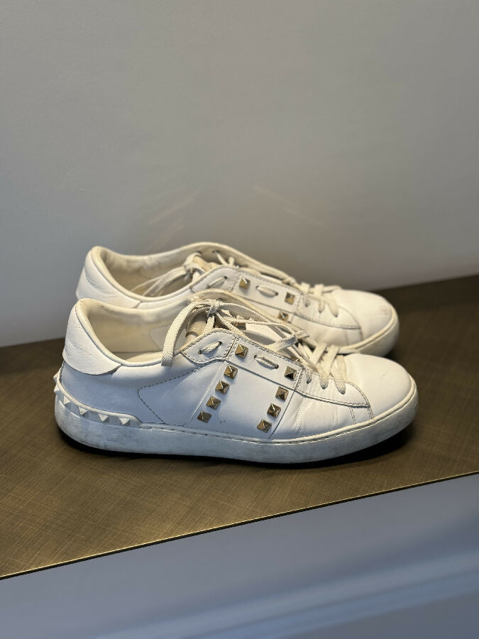 Valentino Garavani women's white Rockstud Untitled leather trainers