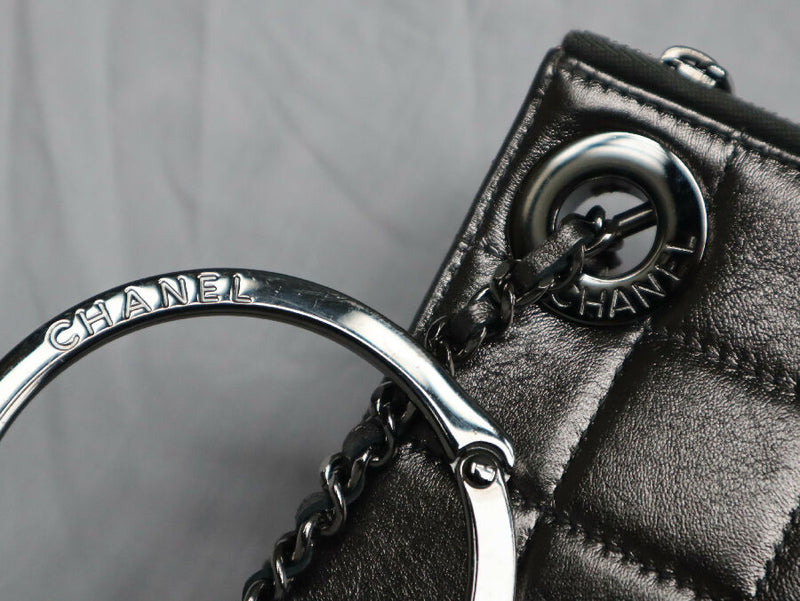 Chanel vintage gunmetal silver handcuff wristlet leather clutch bag