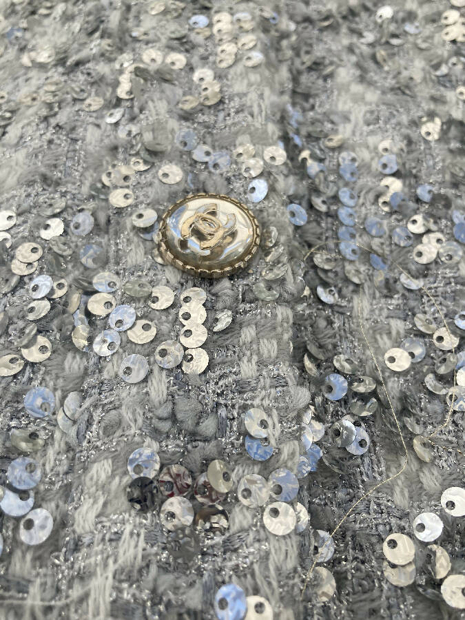 Chanel women’s silver sequin vintage gilet with 2 front pockets