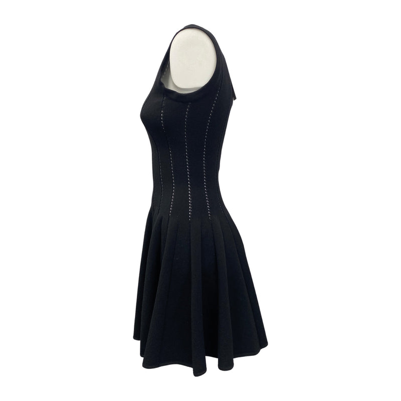 second-hand ALAÏA black flared sleeveless dress