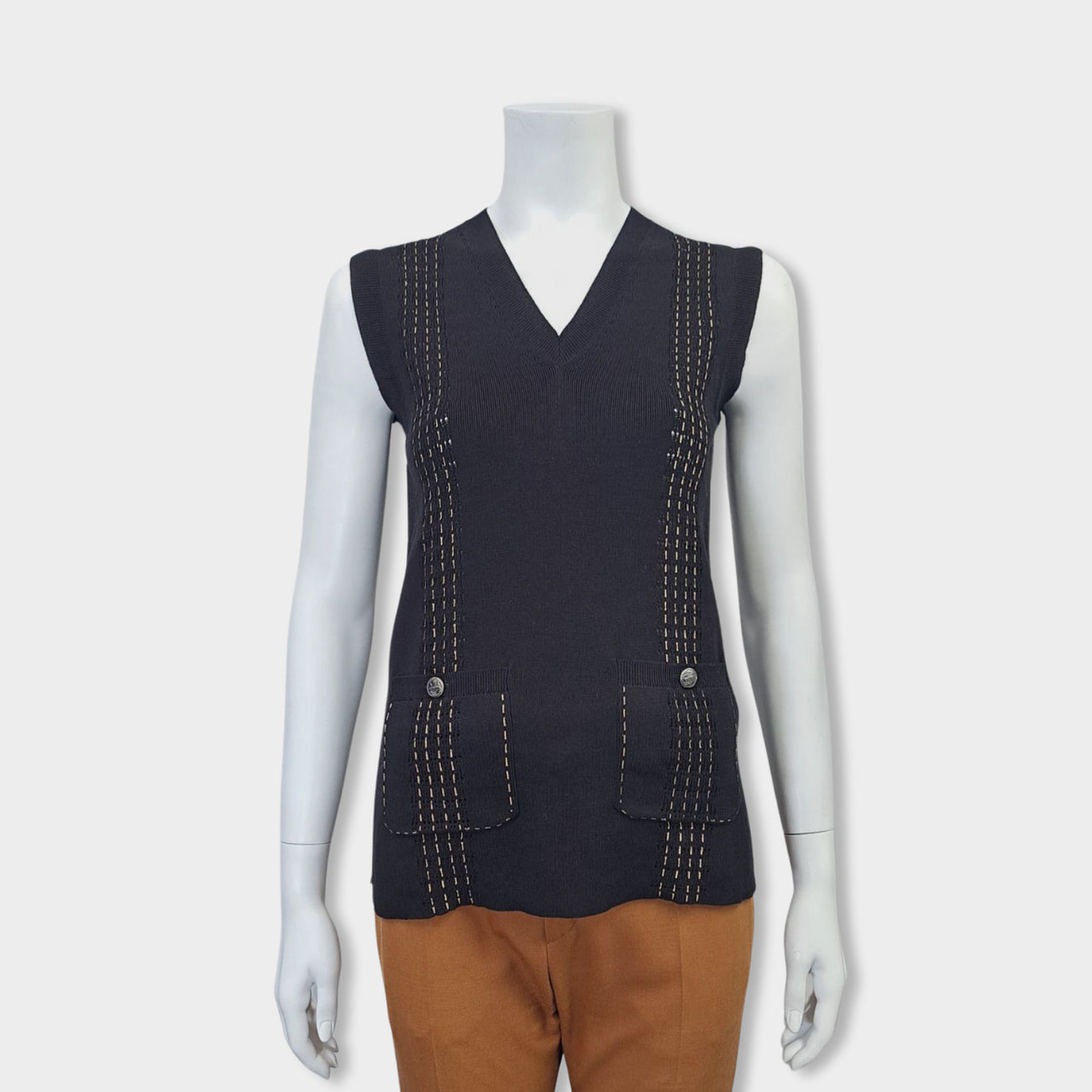 CHANEL black knit top with front pocket details – Loop Generation