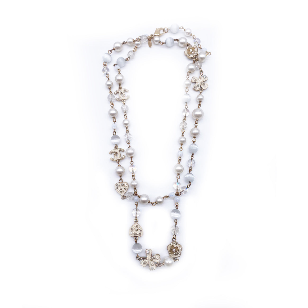 CHANEL CC ecru and blue camelia pearl necklace with rhinestones – Loop  Generation
