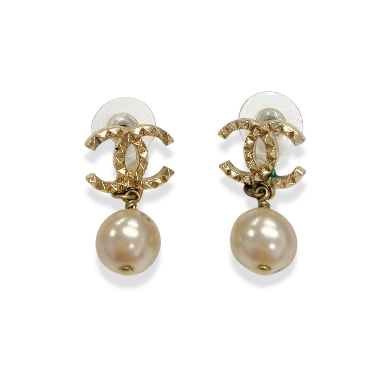 Chanel - Authenticated CC Earrings - Pearl Gold for Women, Very Good Condition