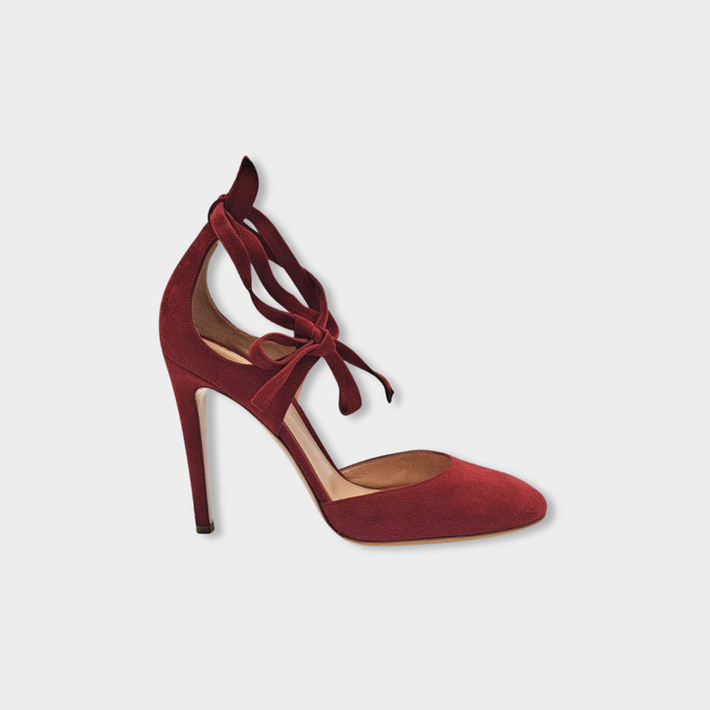 pre-owned GIANVITO ROSSI red suede heels