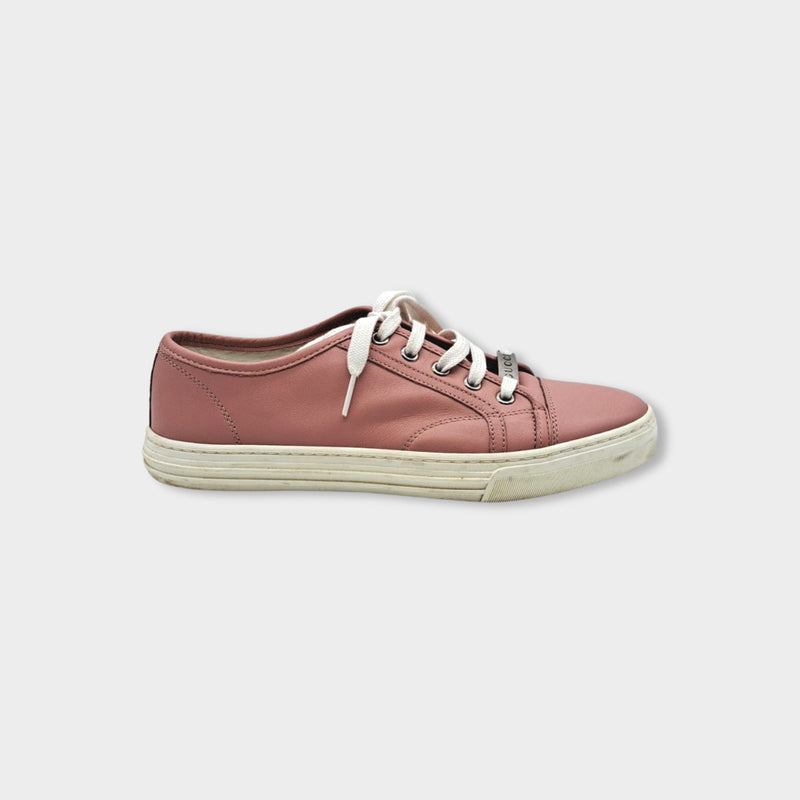 pre-owned GUCCI pink leather sneakers