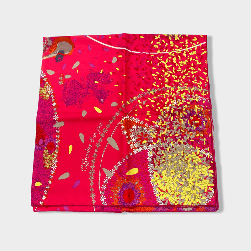 pre-owned HERMÈS 90 fuchia and red silk scarf 