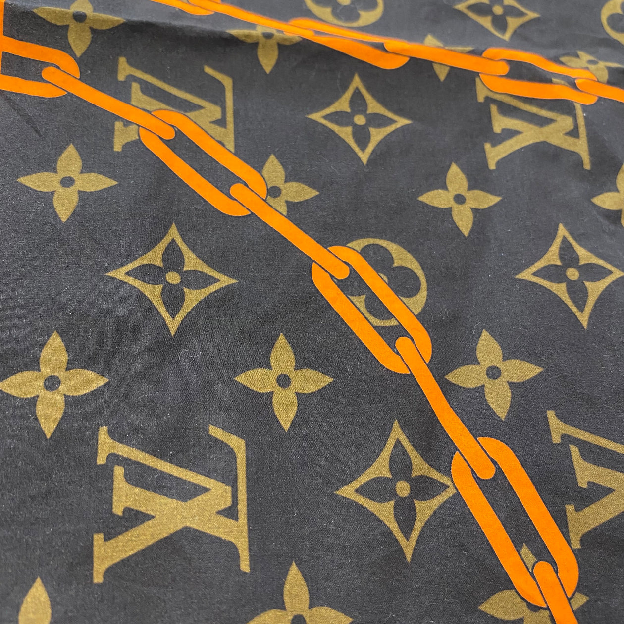 Louis Vuitton solar ray monogram bandana – Loop Generation