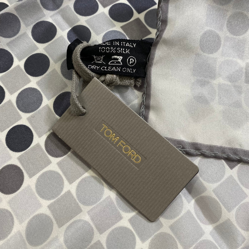 Tom Ford geometric print grey and white pocket square
