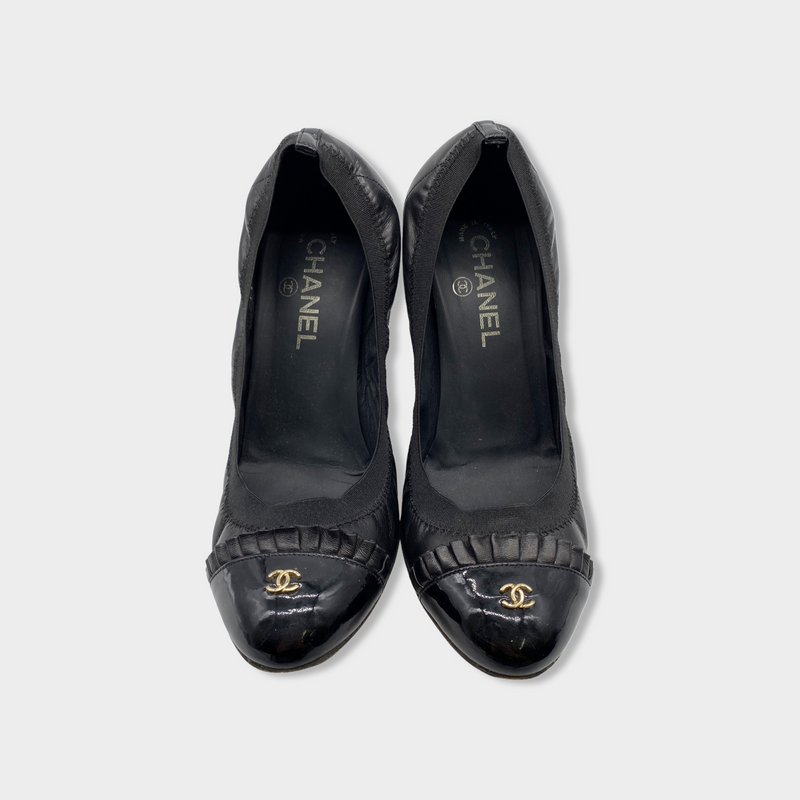 pre-loved CHANEL black leather heels