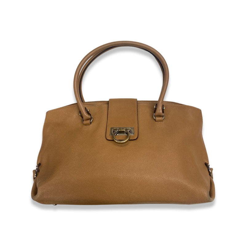 pre-loved SALVATORE FERRAGAMO light brown leather handbag