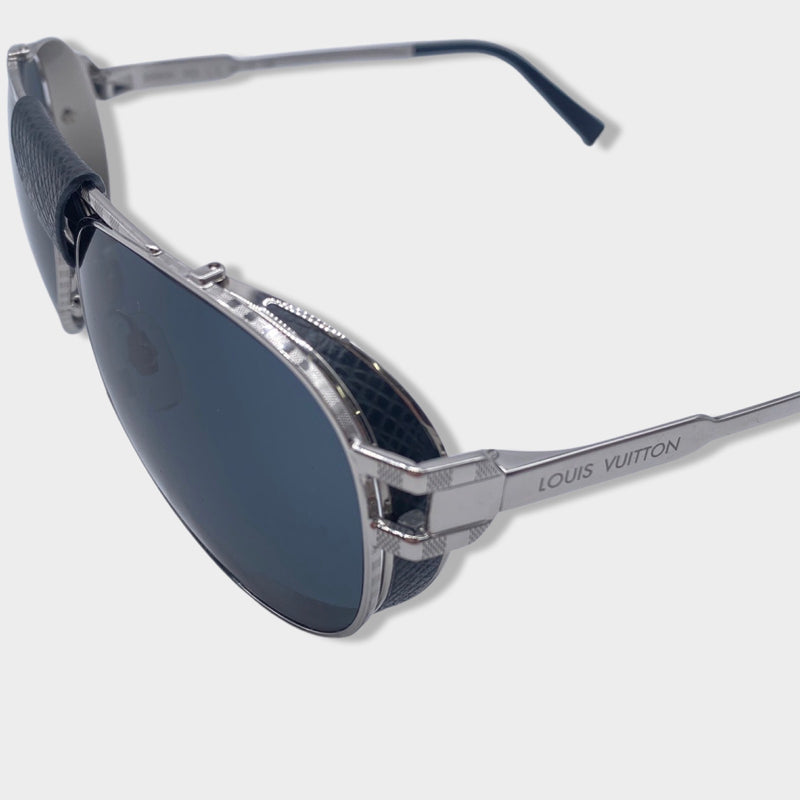 second-hand LOUIS VUITTON Aviator grey silver sunglasses with leather details