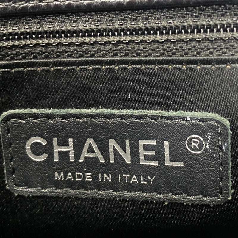 CHANEL CC black grained leather handbag