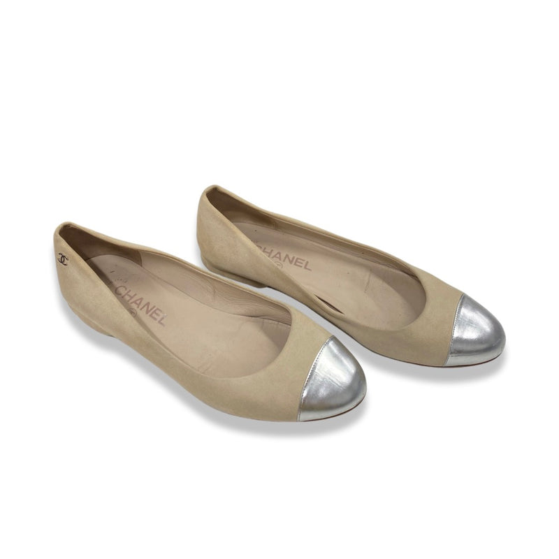 pre-loved CHANEL beige and silver suede ballet flats | Size 39