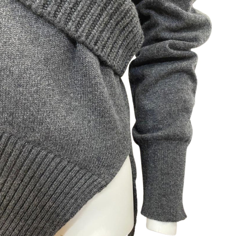 Burberry grey asymmetrical cashmere sweater | Size S