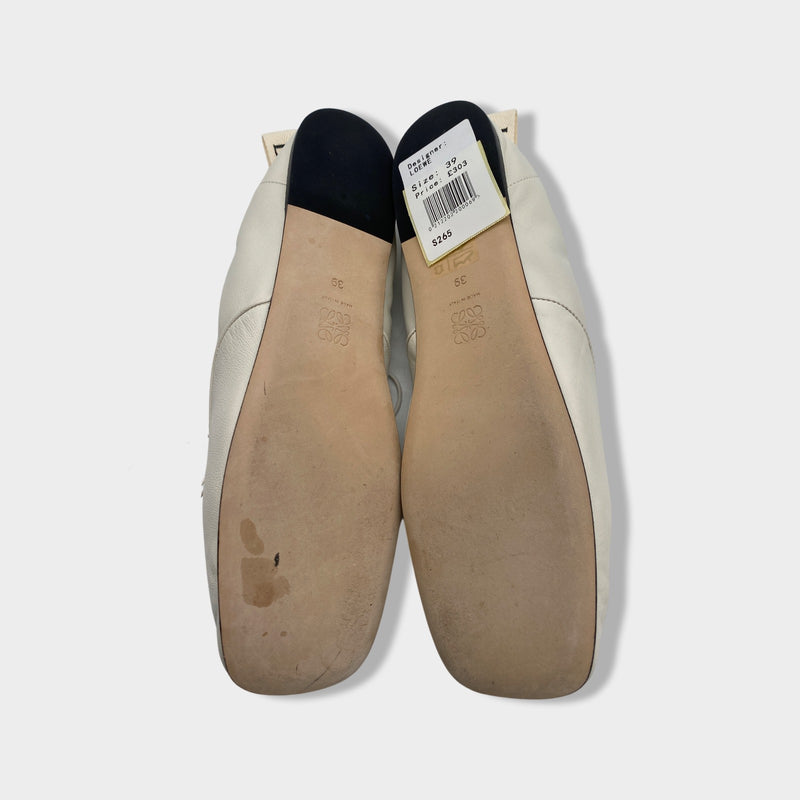 LOEWE ecru leather lace-up flats