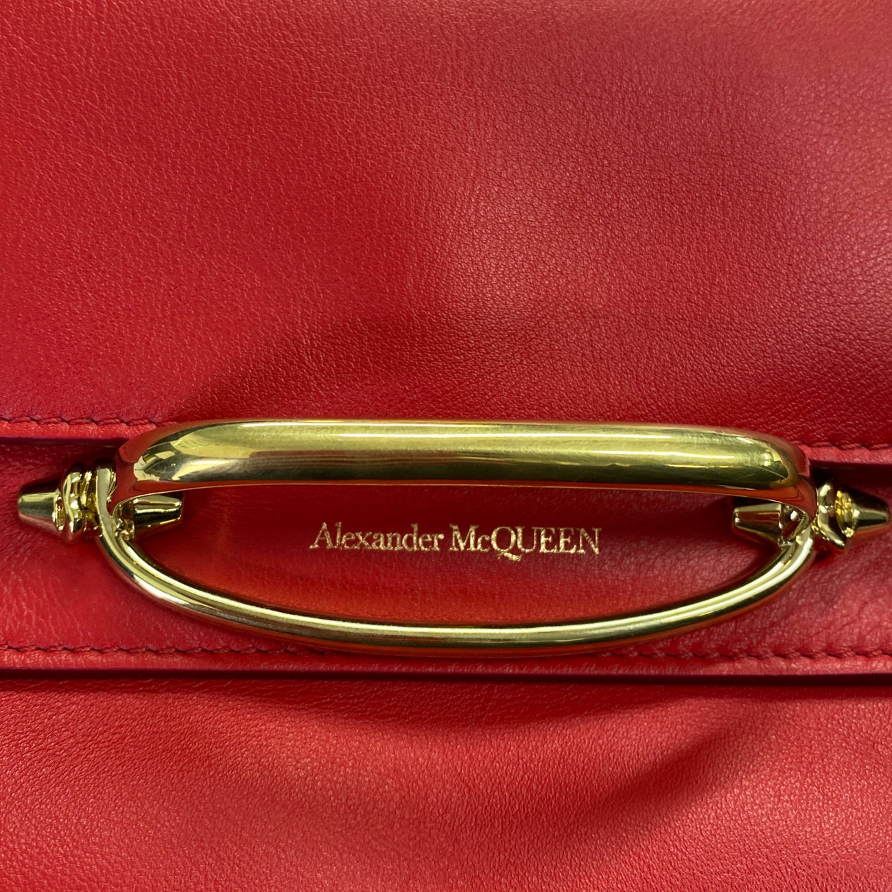 ALEXANDER MCQUEEN red leather belted handbag with gold hardware 
