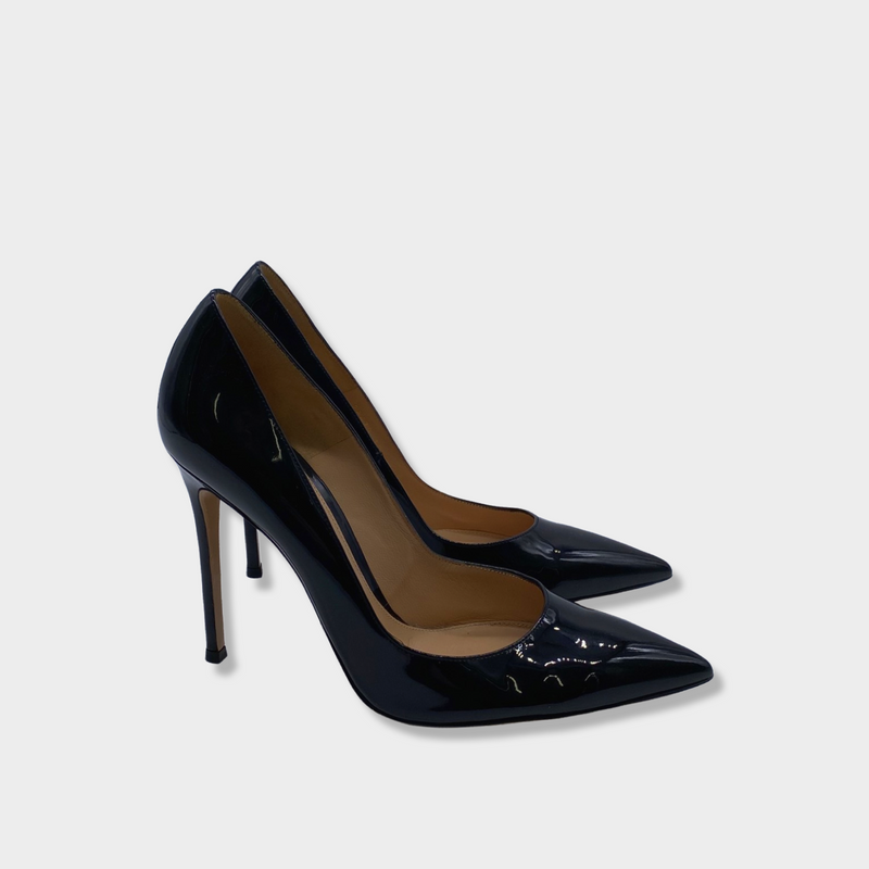 GIANVITO ROSSI black patent leather pumps