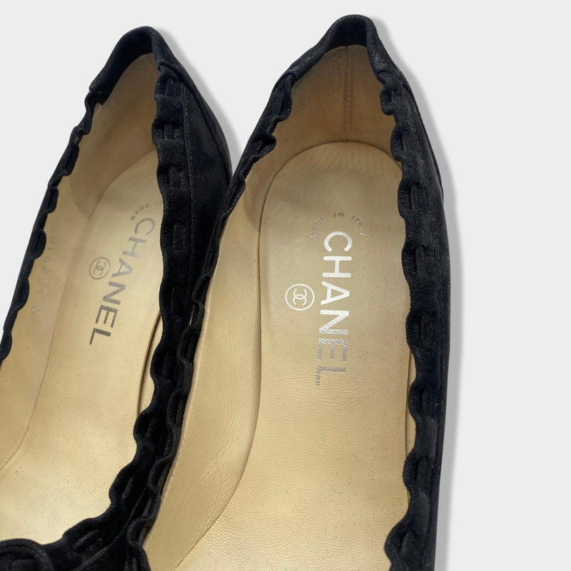 CHANEL black suede pumps