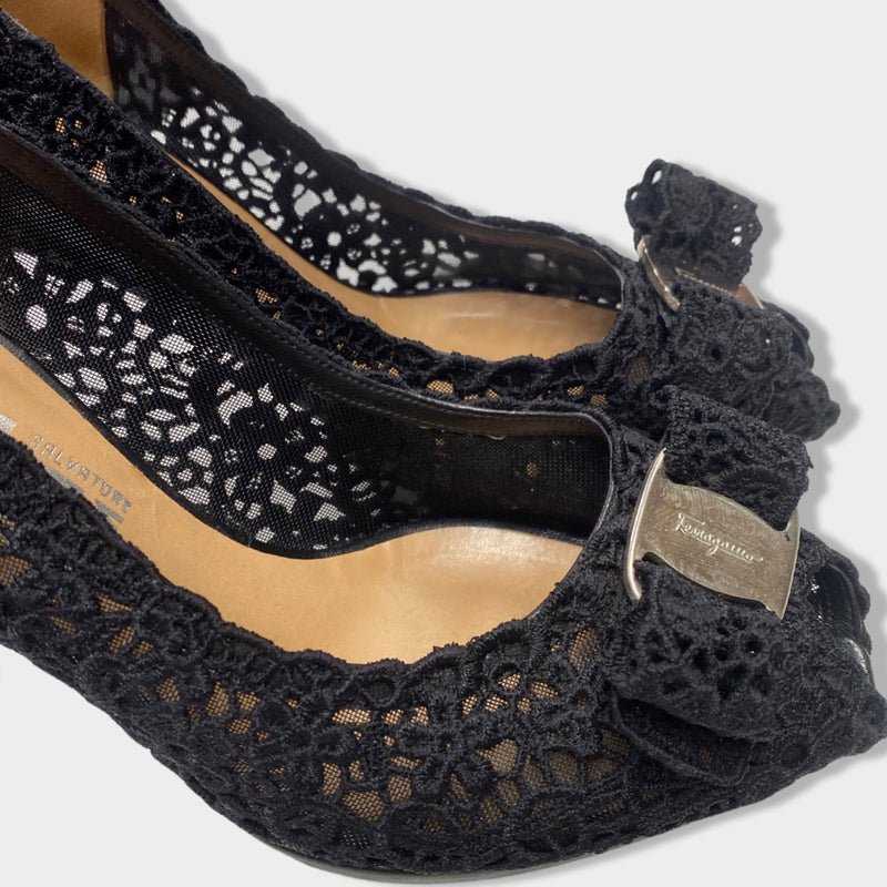 SALVATORE FERRAGAMO black lace open-toe pumps