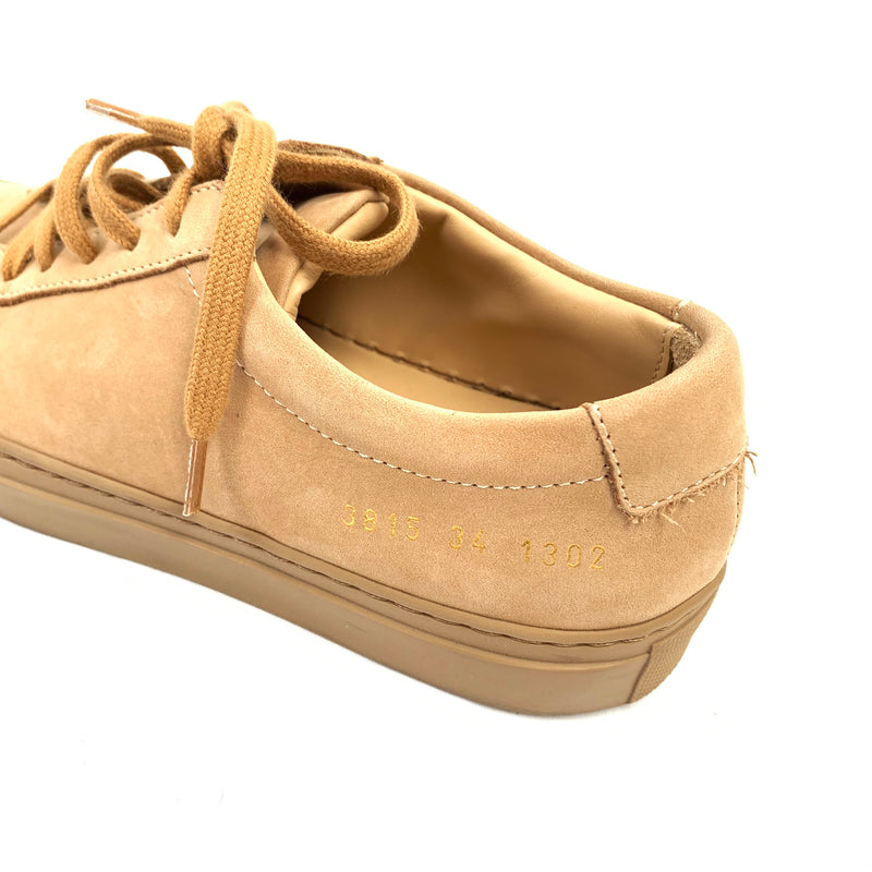 COMMON PROJECTS tan nubuck trainers