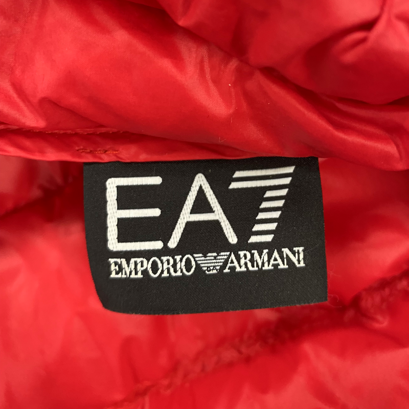 EMPORIO ARMANI BRIGHT RED LIGHT PUFFER JACKET