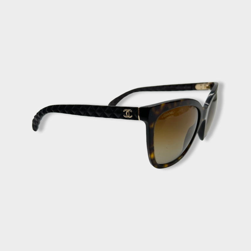 pre-owned CHANEL tortoise sunglasses