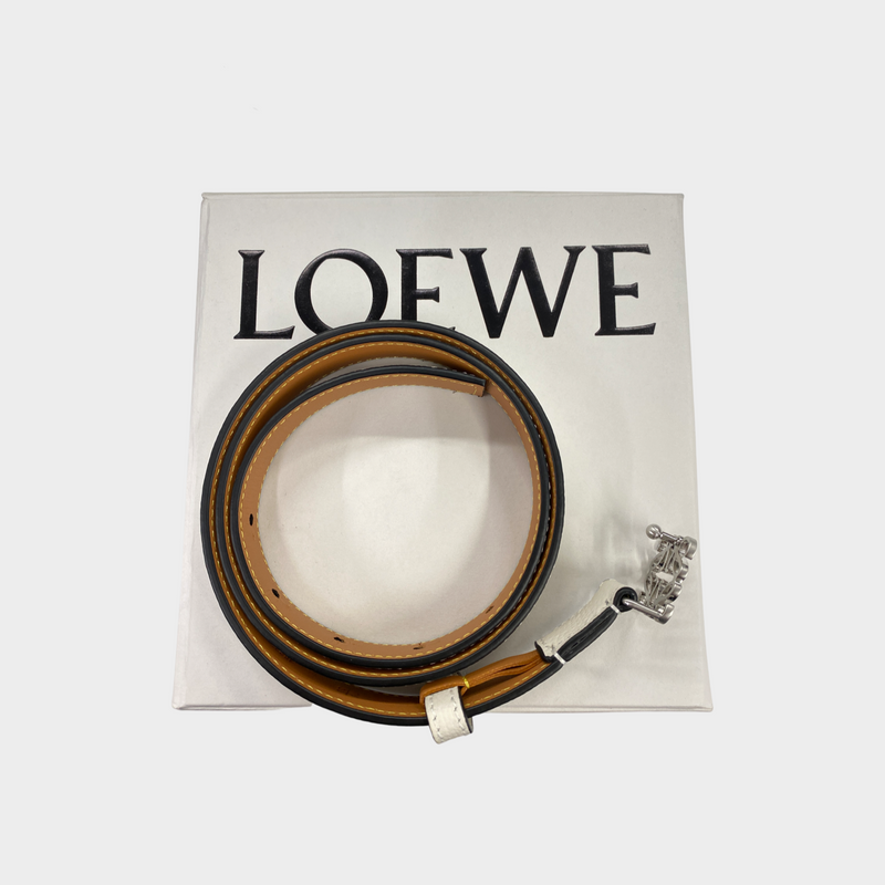 Loewe Anagram white belt in pebble grain calfskin