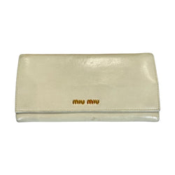 pre-owned MIU MIU ecru leather wallet