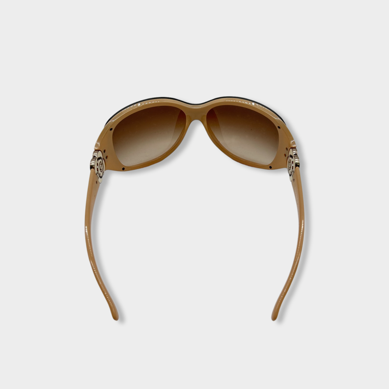 CHANEL beige oversized sunglasses