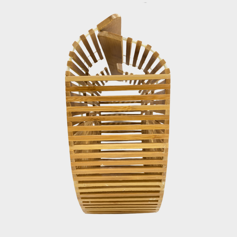 Unsigned women’s beige basket bag