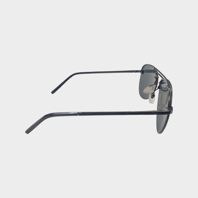 Louis Vuitton black Clockwise sunglasses