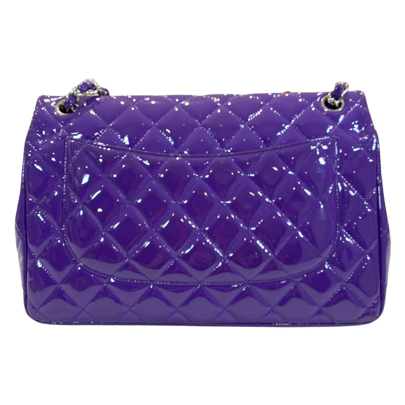 pre-loved  CHANEL JUMBO CLASSIC purple patent leather flap bag