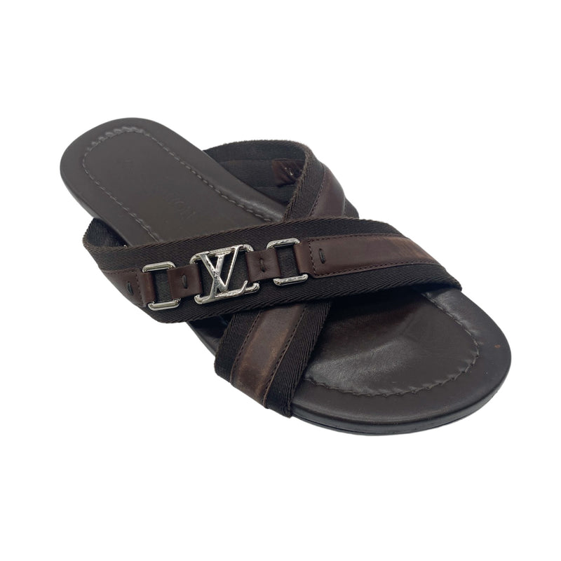 pre-loved  LOUIS VUITTON brown leather sandals