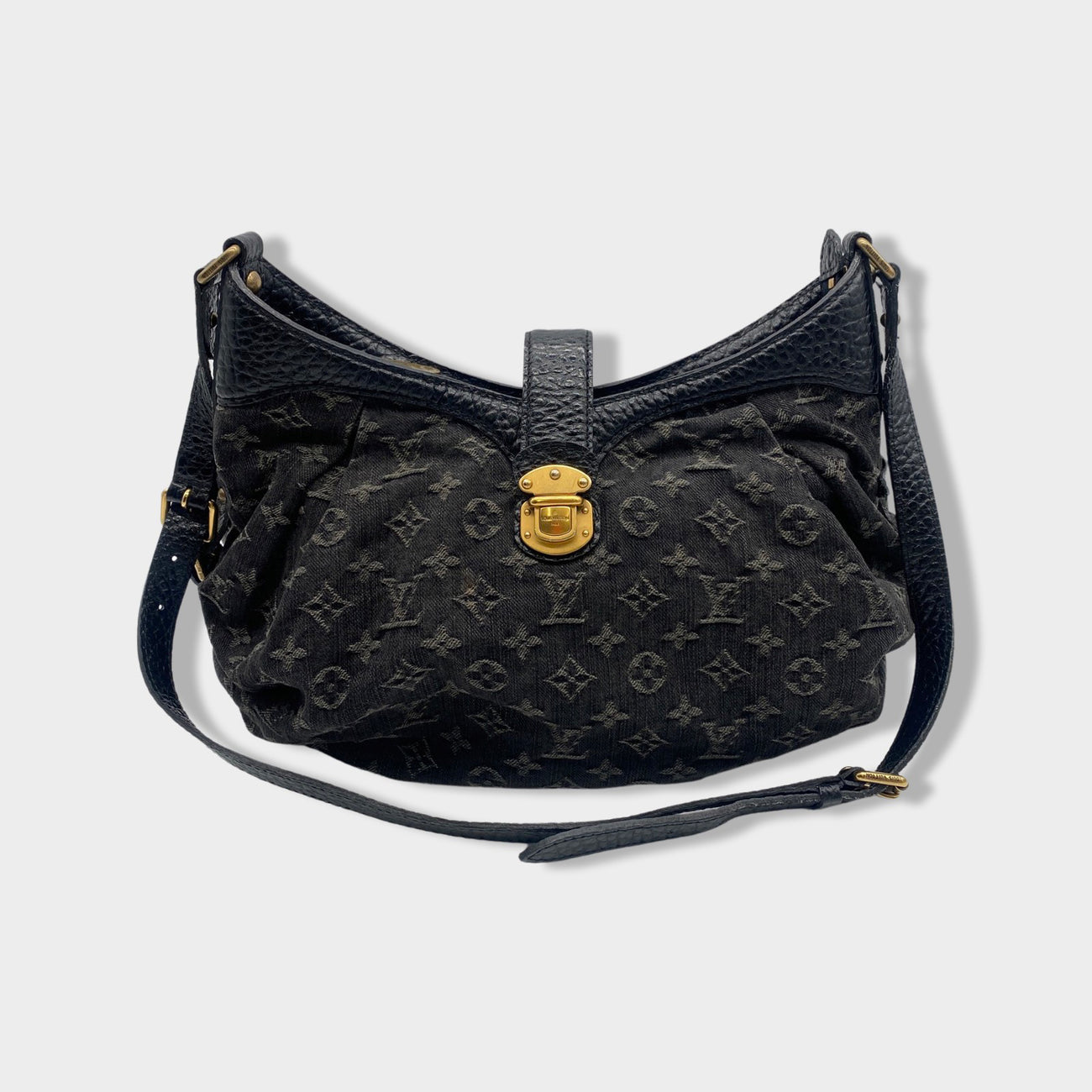 Louis Vuitton Denim Loop Bag! 