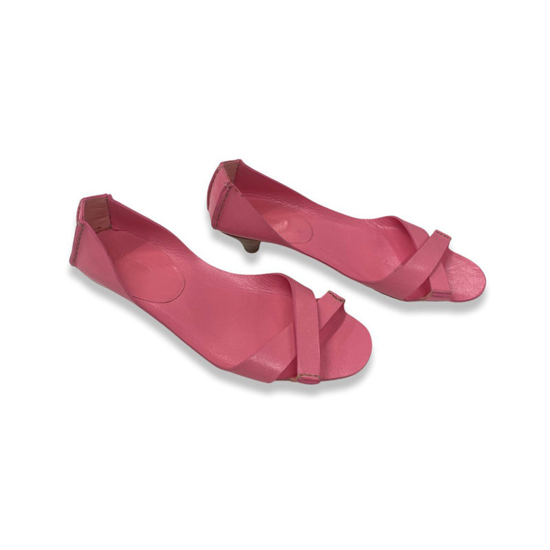 pre-owned MIU MIU pink leather kitten heel sandals | Size 39
