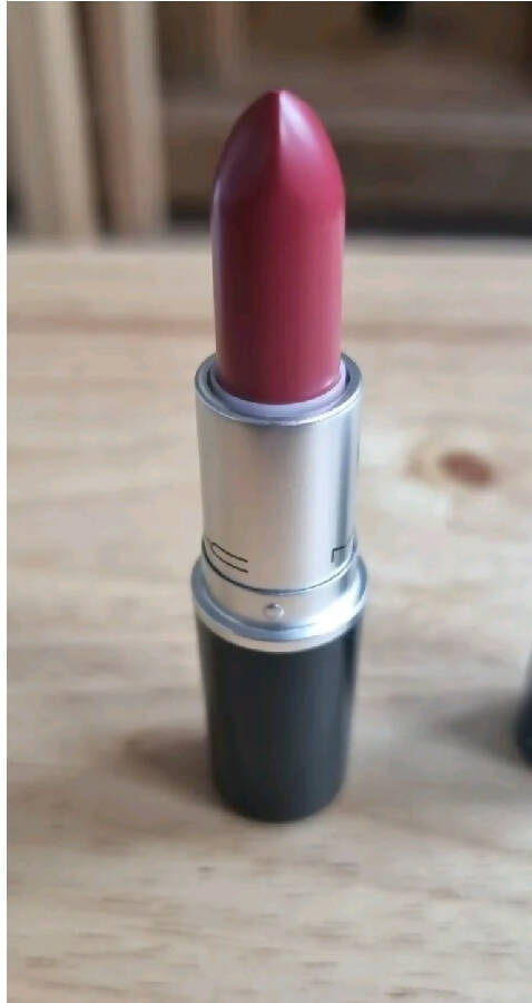 M.A.C Forever Curious Matte 668 Lipstick