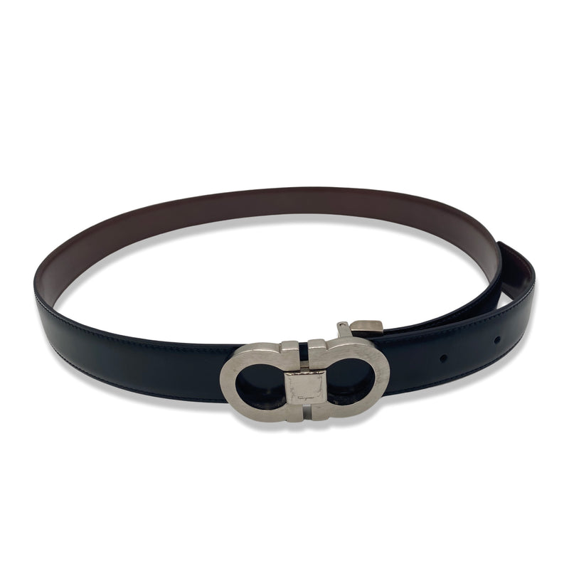 PRE-OWNED SALVATORE FERRAGAMO black and silver leather belt