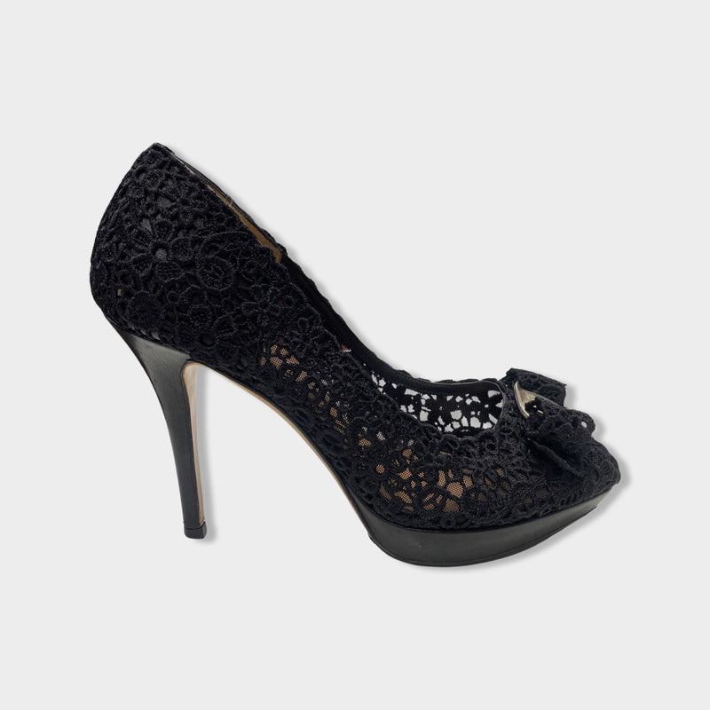 pre-owned SALVATORE FERRAGAMO black lace open-toe pumps | Size EU38.5 UK5.5