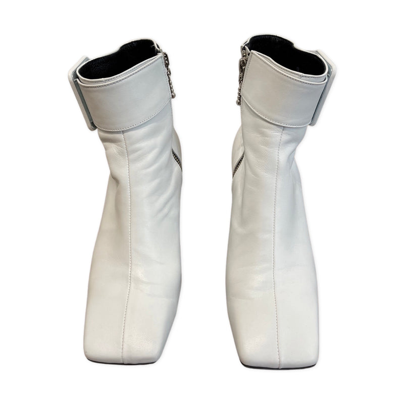 Yuul Yie Aleda white boots
