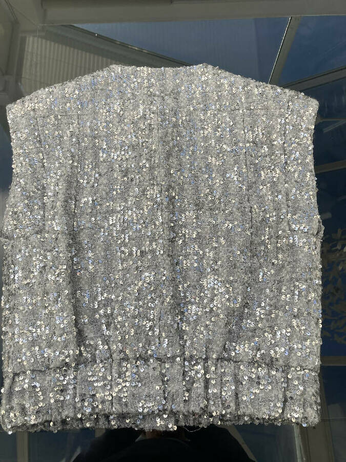 Chanel women’s silver sequin vintage gilet with 2 front pockets