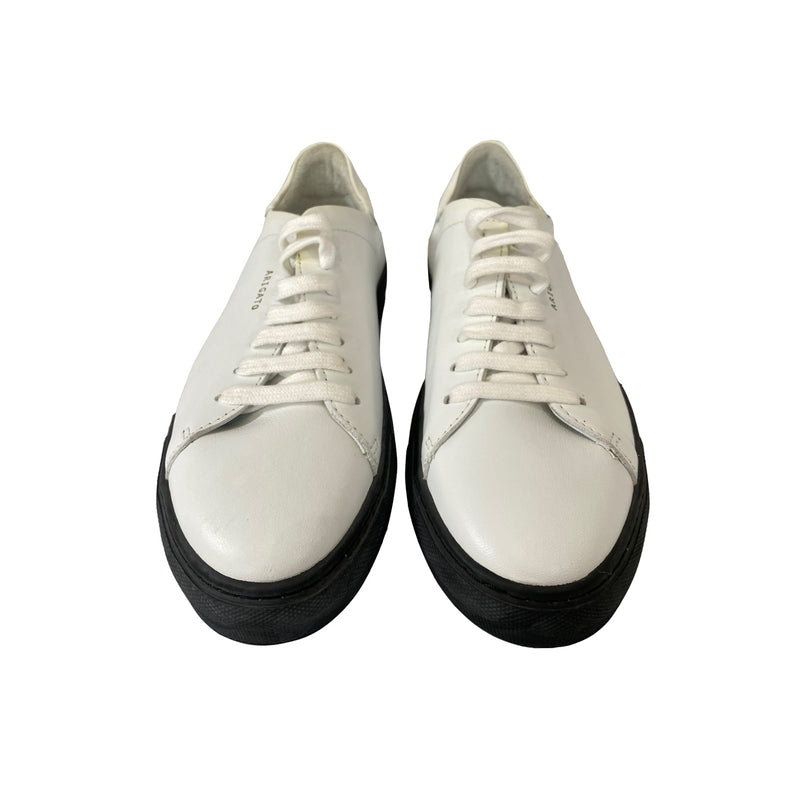 pre-owned Axel Arigato white leather sneakers| Size 40